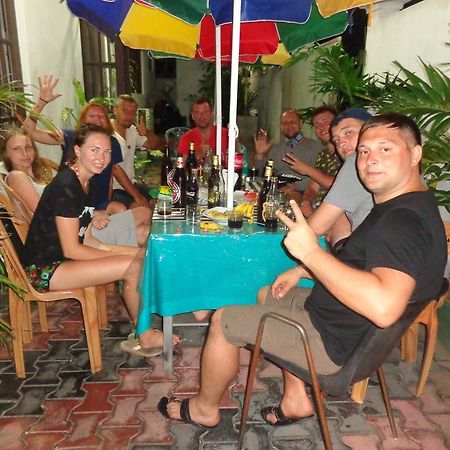 Hotel Italia Ambalangoda  Luaran gambar