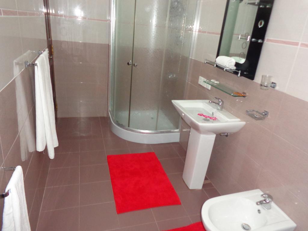 Hotel Italia Ambalangoda  Luaran gambar